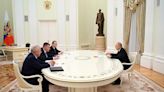 Putin pide a los candidatos rivales trabajar juntos por la victoria final en Ucrania