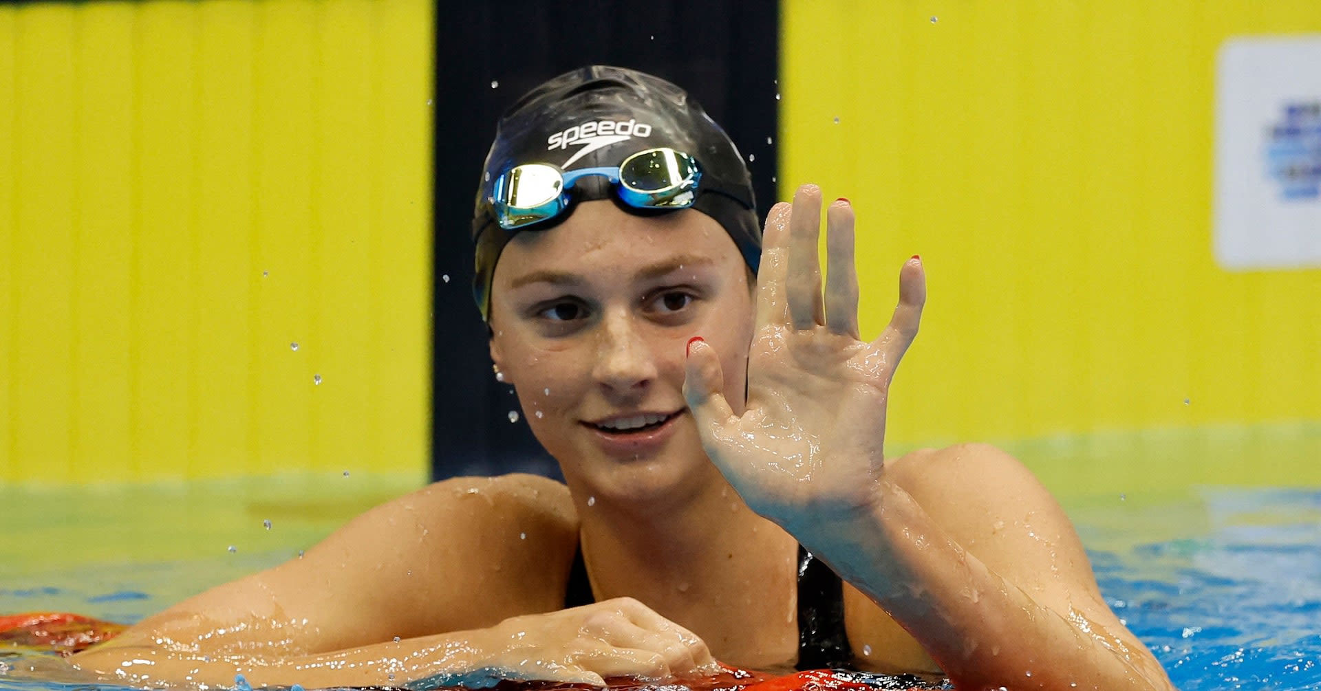 McIntosh smashes 400 metres IM record at Canadian Olympic trials