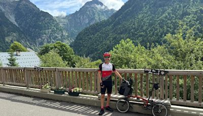 Man completes five-day Alps cycle on foldable bike