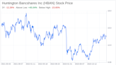 Decoding Huntington Bancshares Inc (HBAN): A Strategic SWOT Insight