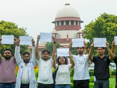 NEET UG 2024 SC Hearing Live: Hearing resumes today after IIT Delhi's response to Physics question