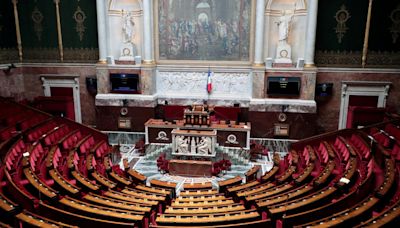 French PM urges united front to block far right from winning absolute majority