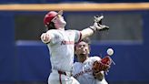 Over in Hoover: Wildcats muscle past, oust Razorbacks | Northwest Arkansas Democrat-Gazette