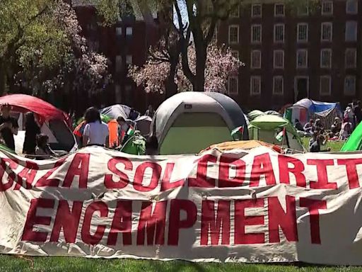 Student on divestment discussion: ‘All eyes are on Brown’s president’