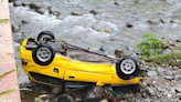 Mujer muere y hombre está herido tras caída de carro a río en Osa | Teletica