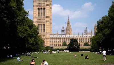 Hour-by-hour weather as London set to have hottest day of the year