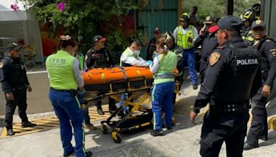 Así fue el rescate de un hombre que cayó a una barranca en la alcaldía Álvaro Obregón