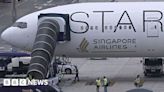 Singapore Air chief thanks staff after turbulent episode