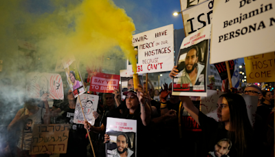 Pro-Palestinian Protestors Clash With DC Police As Netanyahu Addresses Congress | WATCH