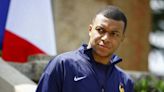 Mbappé se une al club de los 1.000 millones