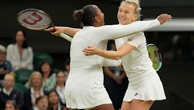 Katerina Siniakova and Taylor Townsend win women's doubles title at Wimbledon