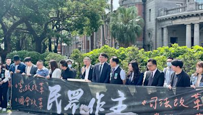 啟動第三波民主改革！民眾黨519上街頭展現草根力量 柯文哲：不能永遠說還在路上