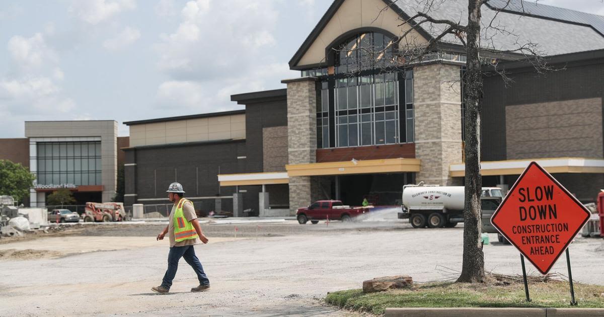 Community gets preview of new Scheels store at Woodland Hills Mall