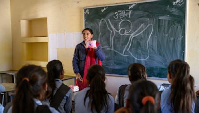 La preocupante denuncia de Unicef: el 61% de las escuelas en el mundo no imparten educación sobre la menstruación - La Tercera