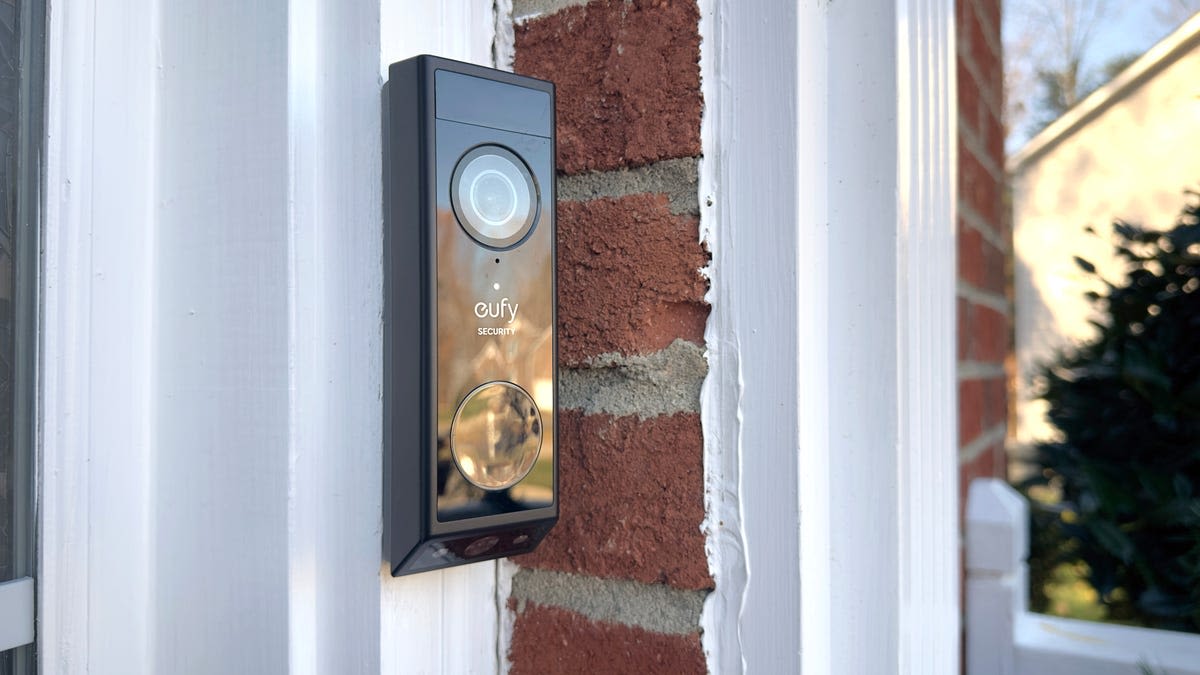 This subscription-less video doorbell is one of my best smart home investments