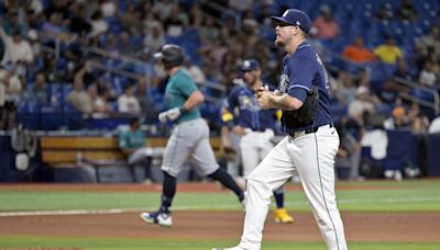 Díaz has go-ahead 2-run single in 3-run 8th as Rays beat Mariners 4-3