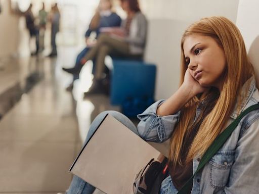 Dr David Coleman: The right questions to ask your teenager if they are anxious about not being liked or fitting in