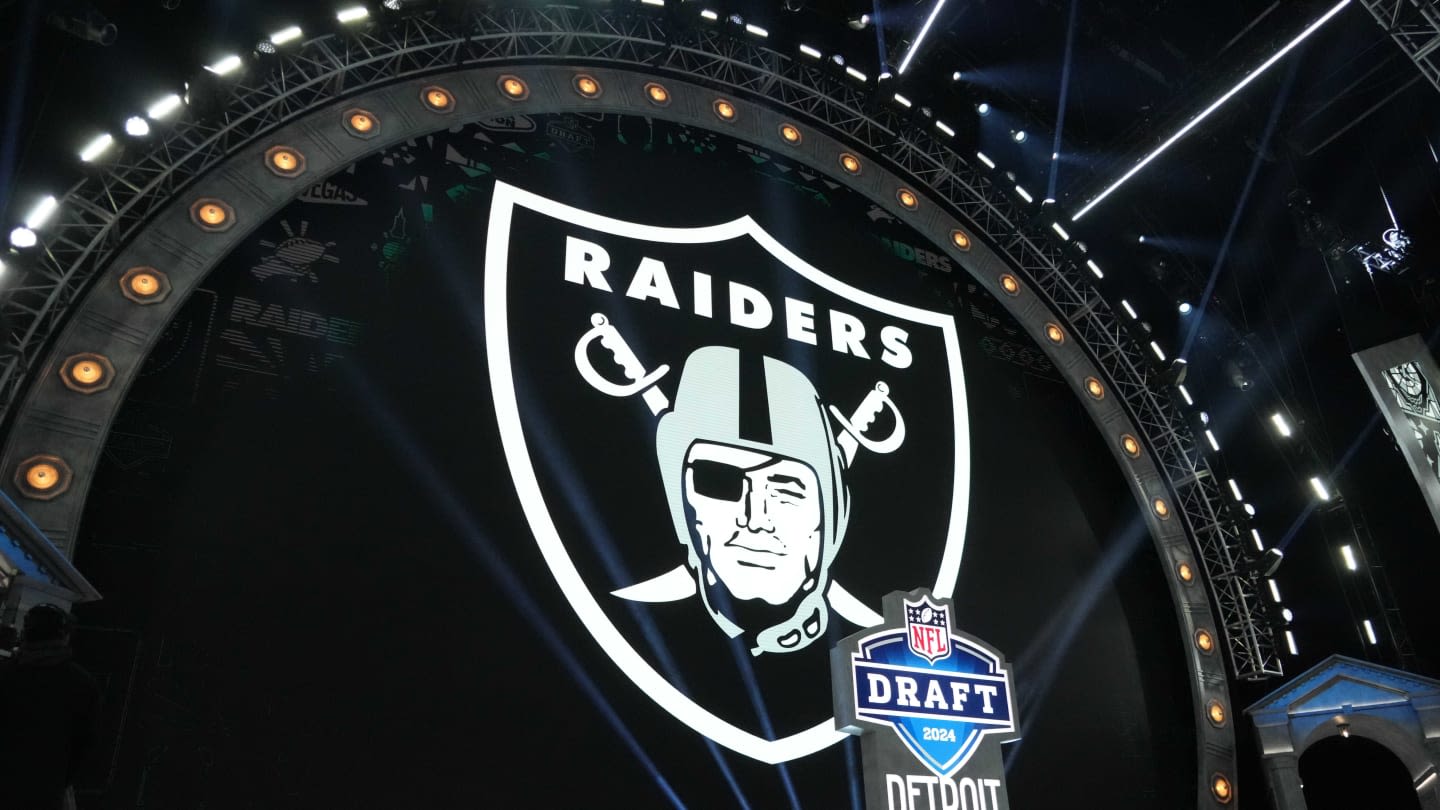 REPORT: Raiders Expected to be One of the Top Teams in 2025 Draft QB Mix