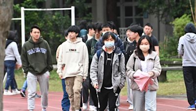 台分科測驗成績出爐 估錄取率略降 | 大學分發 | 大學入學考試 | 大紀元