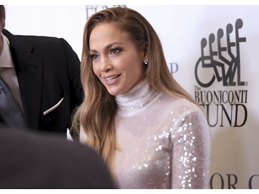 Ben Affleck Ghosted Jennifer Lopez After Trip, 'Blindsiding' Her: Source