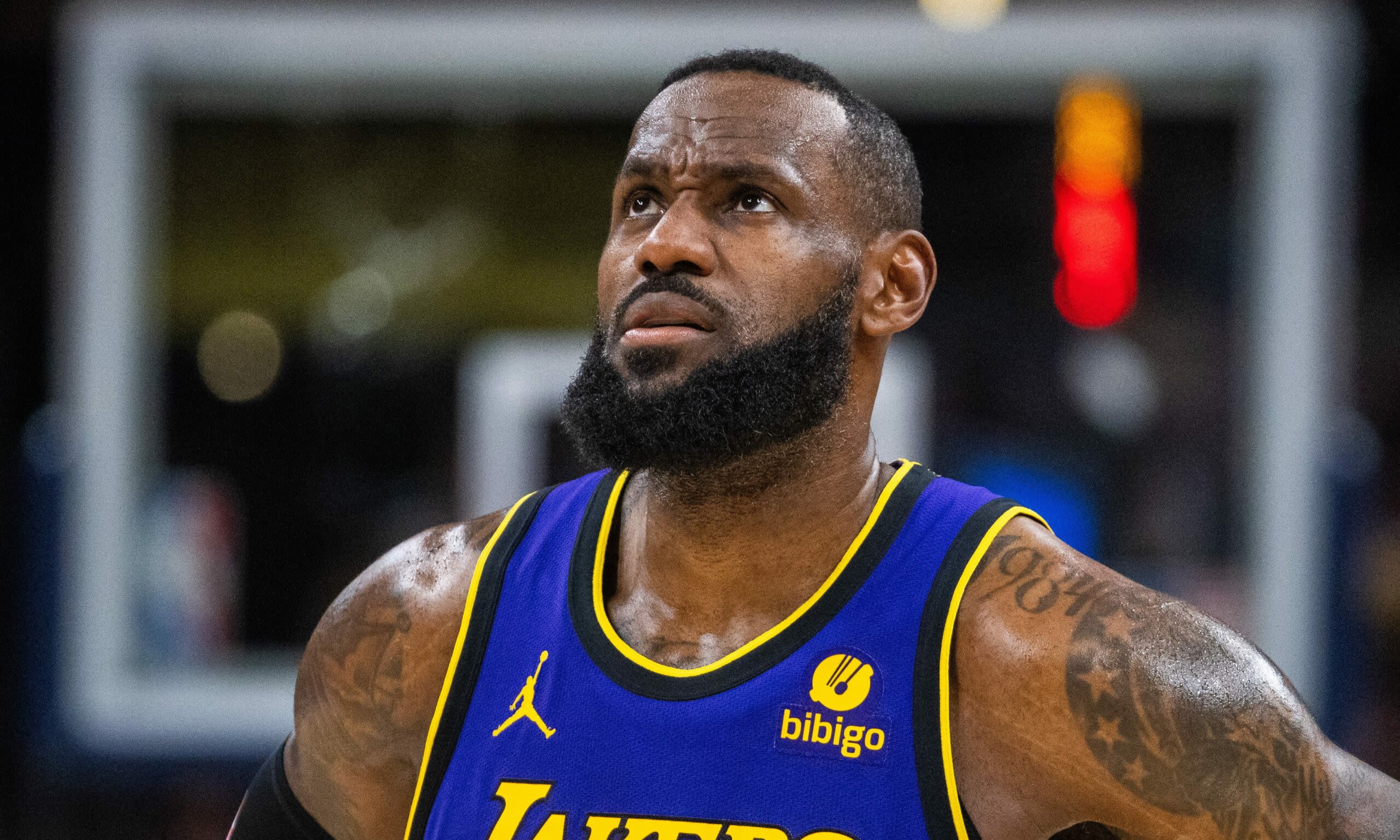 Source: LeBron James hasn’t talked with the Lakers about their coaching search