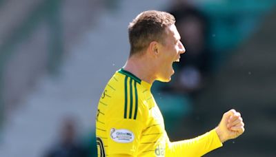 Callum McGregor scores stunning goal as Celtic breeze to victory at Hibernian