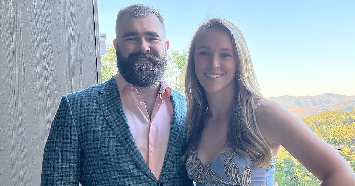Woman Apologizes to Jason and Kylie Kelce for 'Heated' Interaction