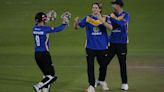 Coles fires Sussex to maintain push for knockouts