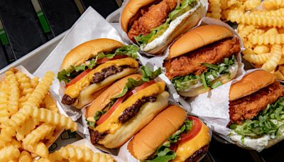 Warwick Shake Shack set to open next week. What to know before you go.