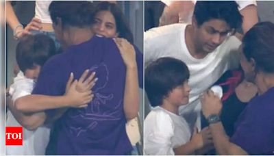 Shah Rukh Khan's emotional moment with teary-eyed Suhana Khan, Aryan Khan and AbRam post KKR's win goes viral | Hindi Movie News - Times of India