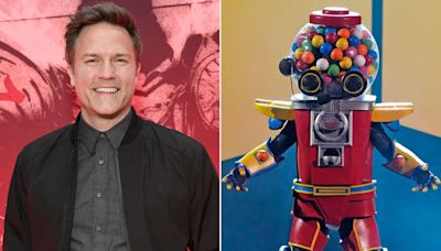 Scott Porter Says His 'Ginny & Georgia' Costars Recognized Him on as The Masked Singer's Gumball Thanks to Cast...