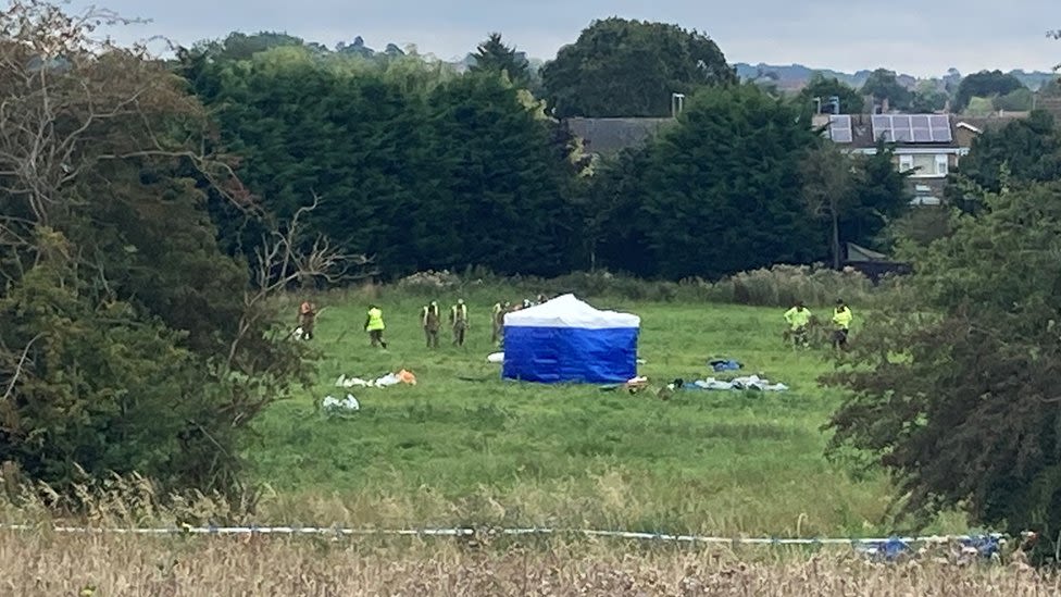 Pilot died in mid-air gliding competition crash over Melton Mowbray