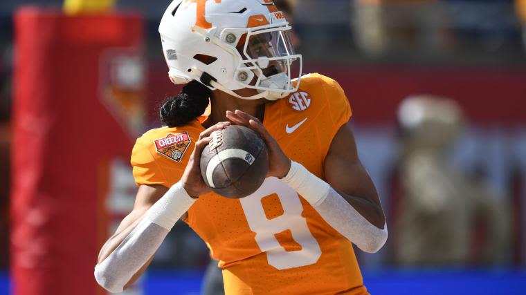 Who is Nico Iamaleava? What to know about Tennessee QB, from name pronunciation to NIL deal and more | Sporting News Canada