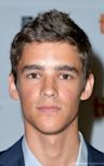 Brenton Thwaites