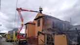 Un incendio destroza una casa en Cacabelos