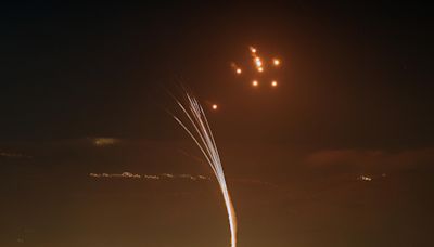 Israel responde con fuego a ataques de Hizbulá desde Líbano que dejaron un soldado herido