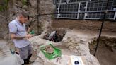 Ruins of ancient Nero's Theater discovered under garden of future Four Seasons near Vatican