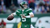 Dolphins agree to terms with former Jets QB Mike White