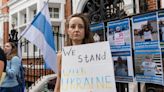 British Designers Unite to Support ‘An Hour For Ukraine’ Initiative