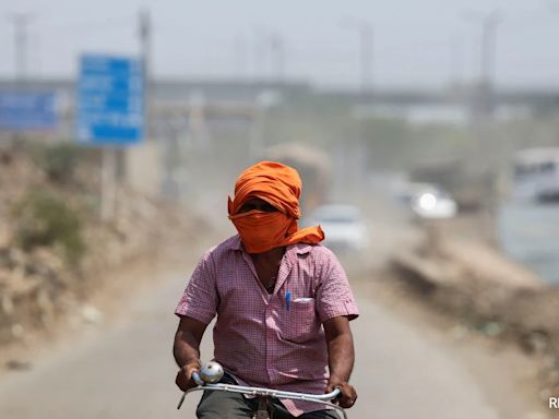 "Worst Summer In Last 120 Years": India Singes Under Intense Heatwave