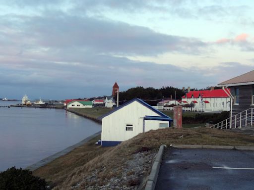 At least six dead and seven missing after fishing vessel sinks off the Falklands | ITV News