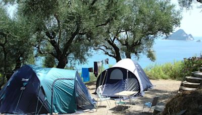 Pretty island campsite right on the beach - with sea views, turtles and £6 stays