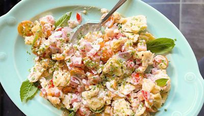 The 5-Minute Southern Tomato Salad I Can’t Stop Making