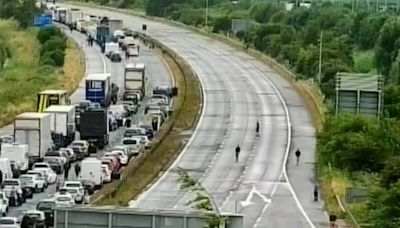 Motorists wandering across closed M5 told to 'return to vehicles'