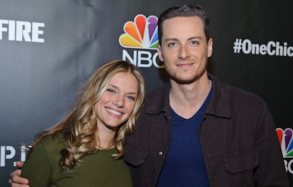 Chicago P.D.’s Tracy Spiridakos Gives Rare Update on Off-Screen Romance with Jesse Lee Soffer [Photo]