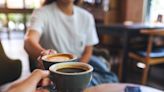 Tu café listo y sin tanto lío con esta cafetera súper práctica y con descuento