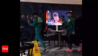 Indo-Pak fans spar online over video showing Pakistan players walking past IPL final playing on TV | Cricket News - Times of India