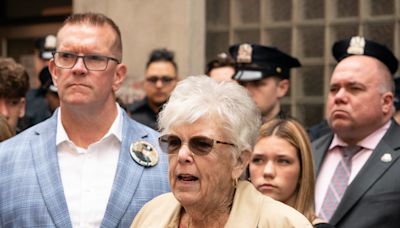 Family of NYC cop murdered 35 years ago asks parole board to keep killer locked up