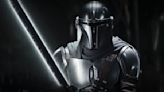 THE MANDALORIAN Raised a Major Question About the Darksaber