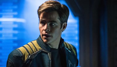 Chris Pine Once Got A Black Eye From One Of His Star Trek Co-Stars - SlashFilm